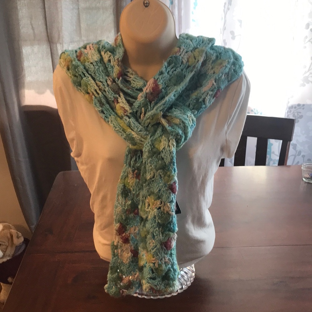 Long scarf